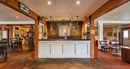 3 Pines Lodge Muskoka