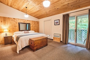 Quarto luxo, 1 quarto | Escrivaninha, Wi-Fi de cortesia, roupa de cama