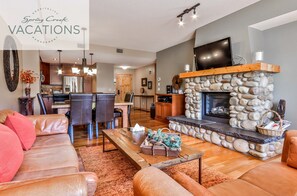 Televisión, chimenea