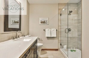 Hair dryer, towels - Spring Creek Vacations 1 BR Condo 310W (Canmore)