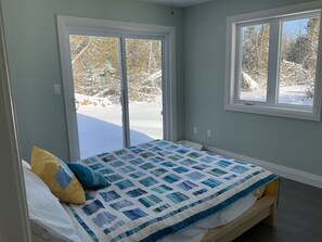 4 bedrooms, free WiFi, bed sheets