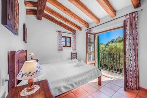 3 quartos, ferros/tábuas de passar roupa, Wi-Fi de cortesia
