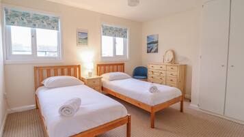 Cottage | 2 bedrooms, individually decorated, individually furnished, free WiFi