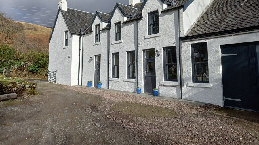 Orchy Bank House