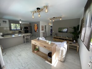 Interior - Villa California Surf * * * * (Le Moule)