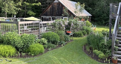 Absolutely Gorgeous Vermont Garden Cottage