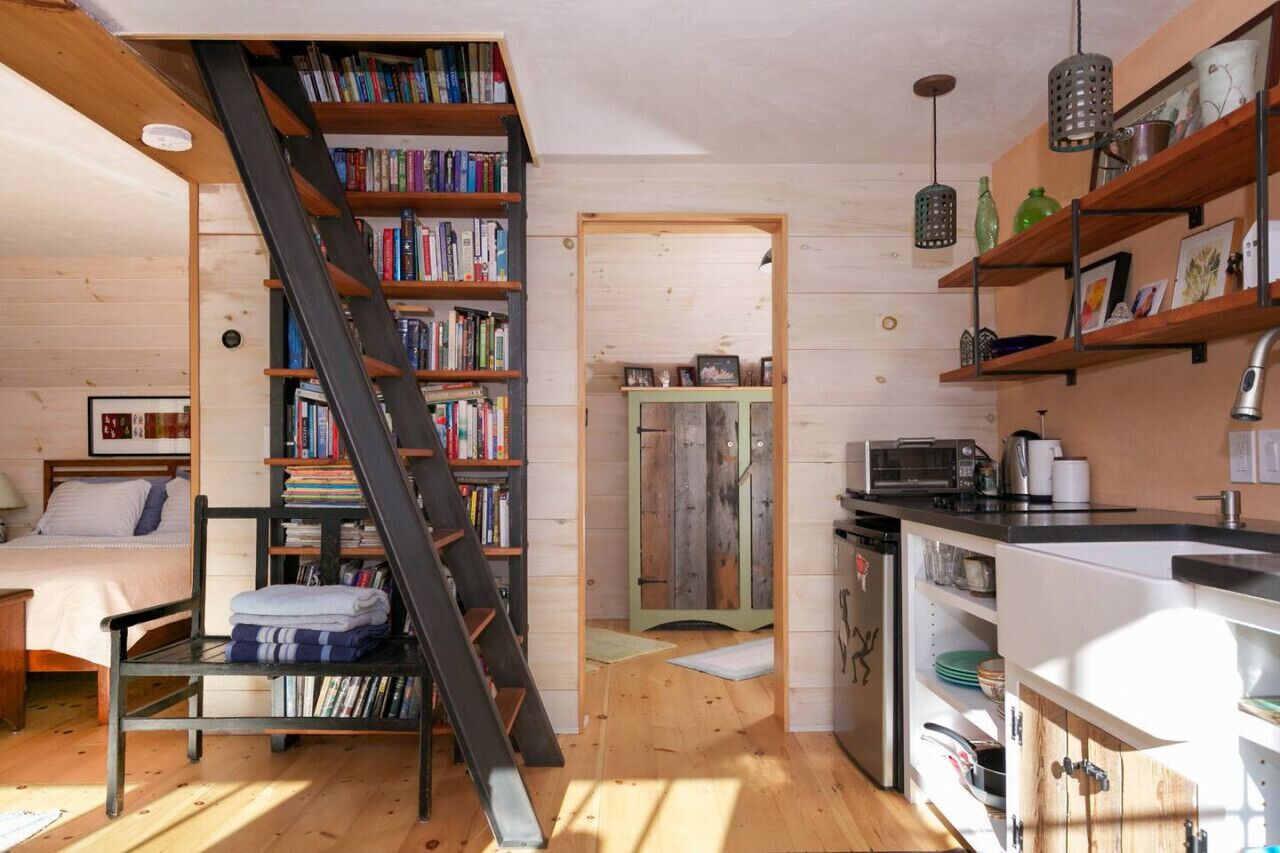 Bureau, fer et planche à repasser, Wi-Fi gratuit, draps fournis