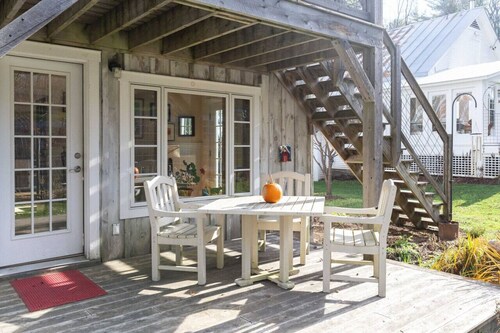 Absolutely Gorgeous Vermont Garden Cottage