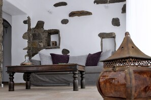 Villa | 5 bedrooms, WiFi, bed sheets - Villa Splendida in Paros (Paros)