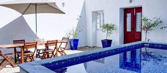 Modern & Lovely Villa, w/ pool, center of Tavira!