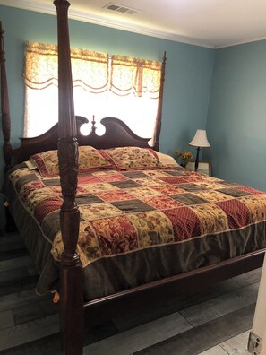 3 bedrooms, free WiFi, bed sheets