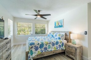 Desk, iron/ironing board, travel cot, free WiFi