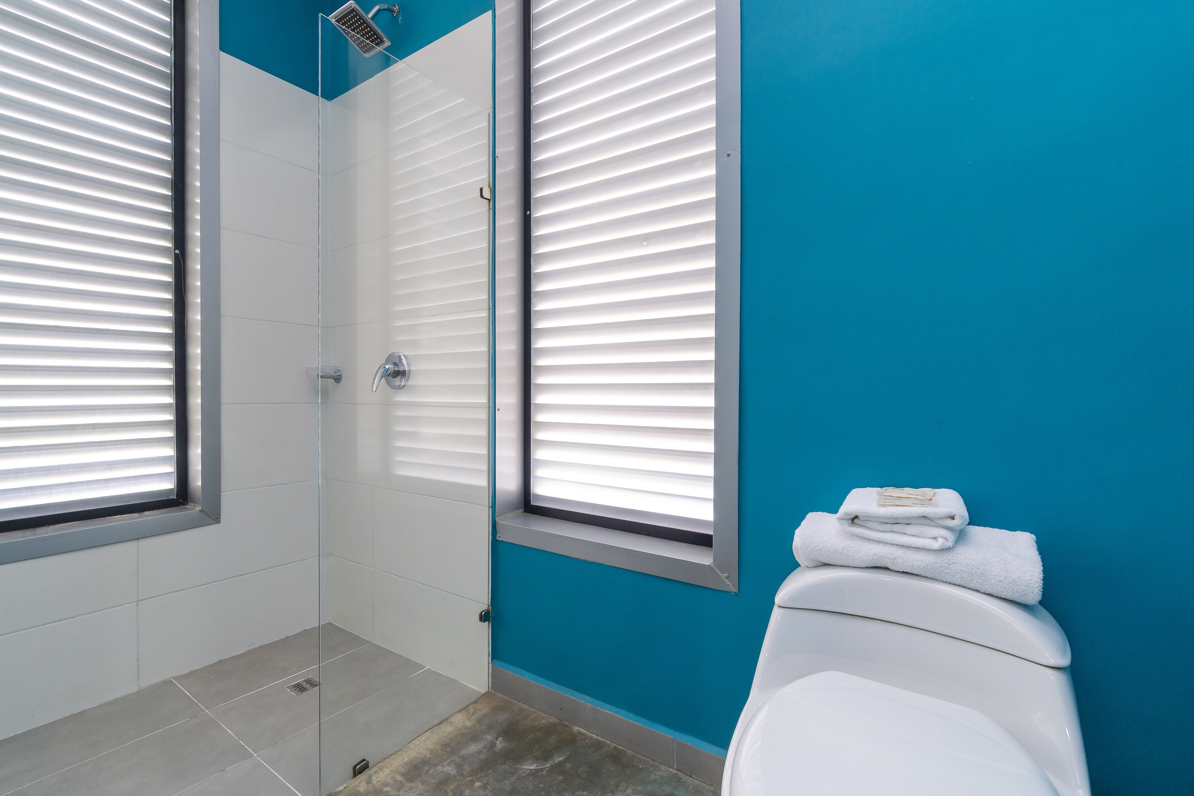 Photo - Ayenda Living Box