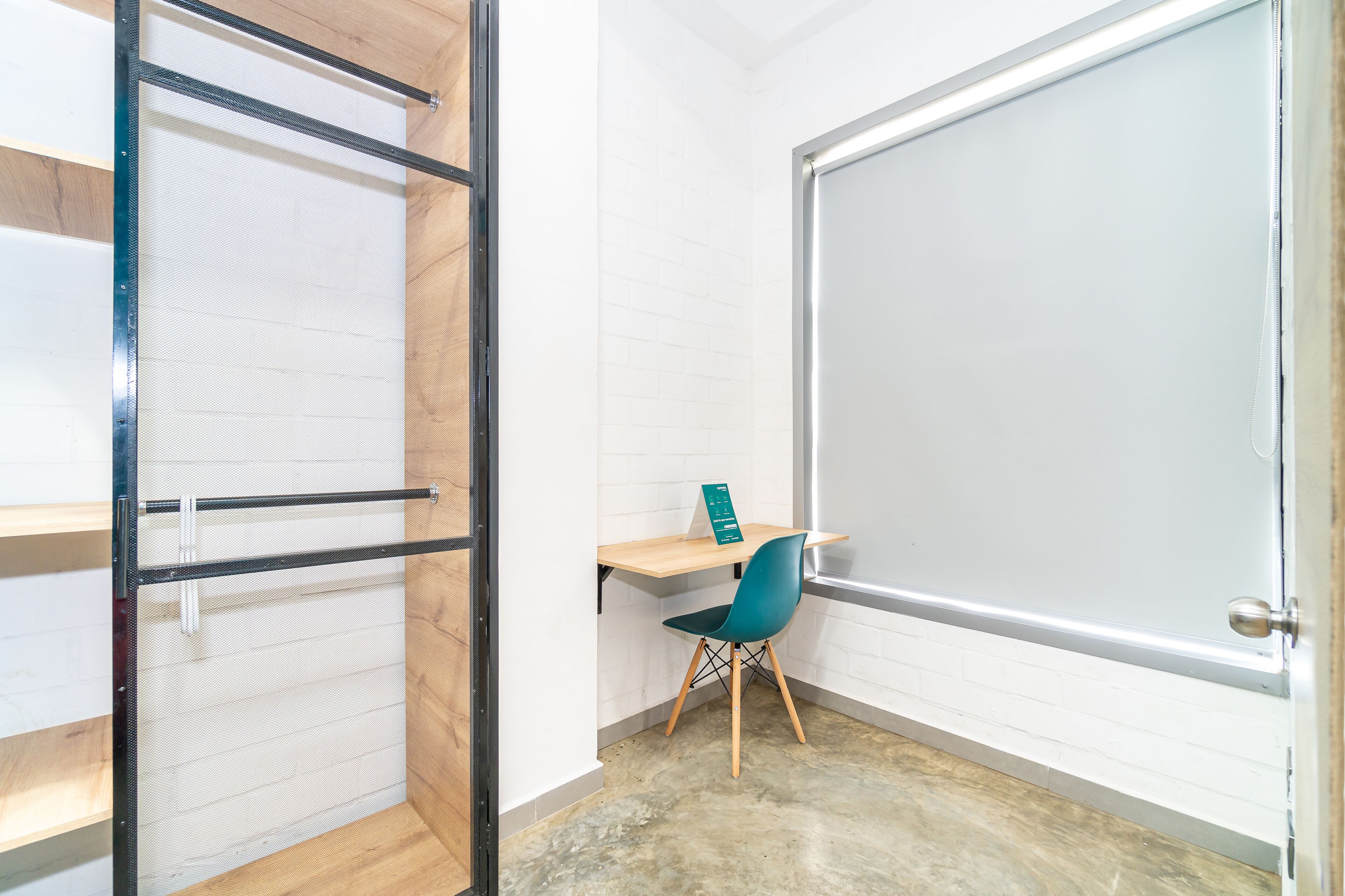 Photo - Ayenda Living Box