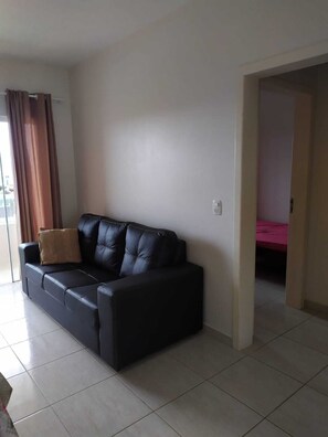 Télévision à écran plat