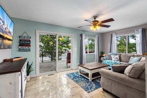 Smart TV, fireplace, video games