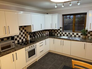 Highchair - Foxglove Cottages (Drymen)