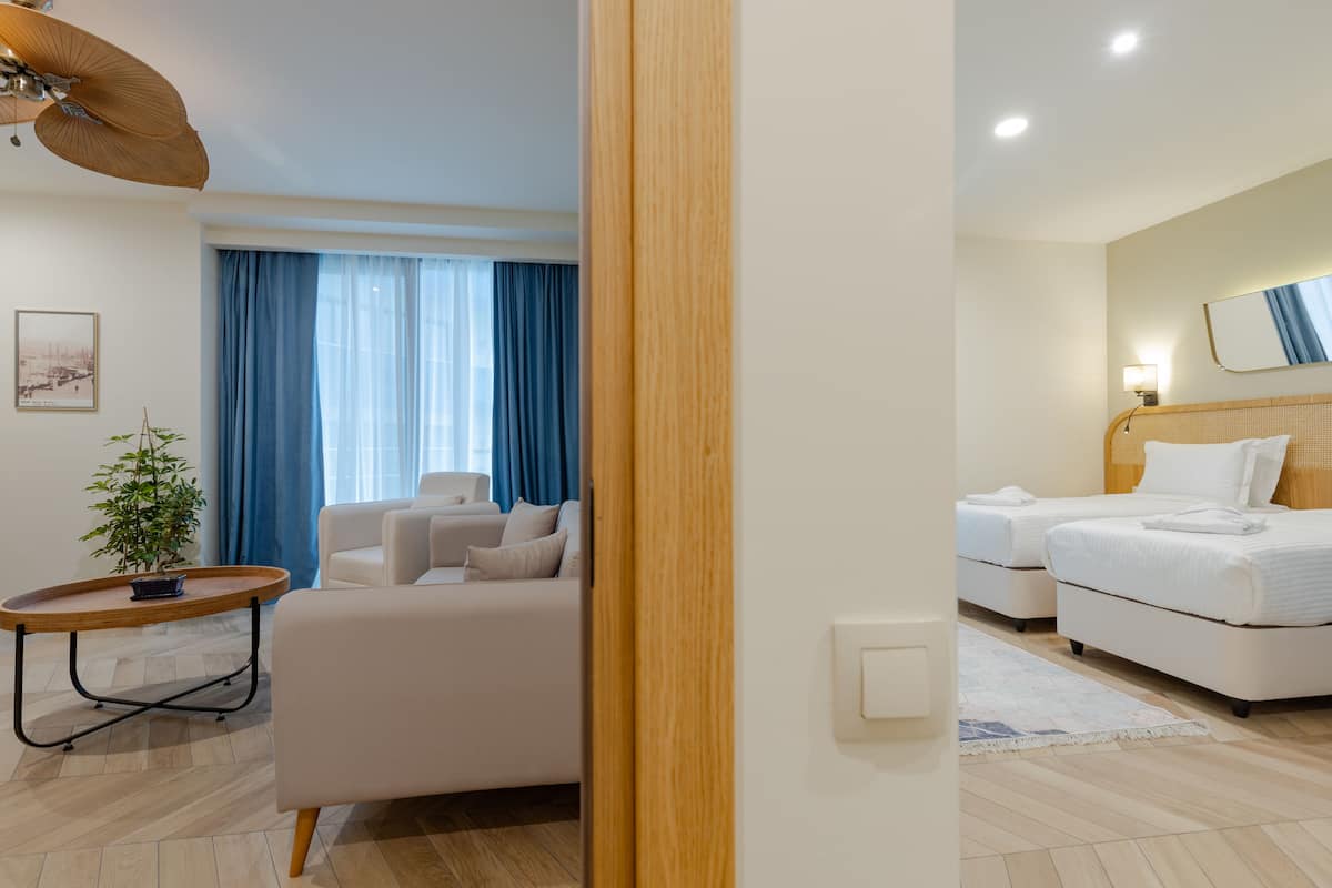 Classic Suite | 2 bedrooms, premium bedding, minibar, in-room safe