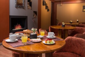 Petit déjeuner continental compris tous les jours