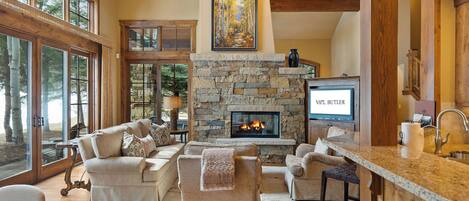 Smart TV, fireplace, offices