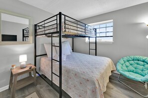 Unclassified image, 2 of 23, button - Ground floor 2 bed/2bath golf villa, walkout patio to course, 1/2 walk to beach (Miramar Beach)