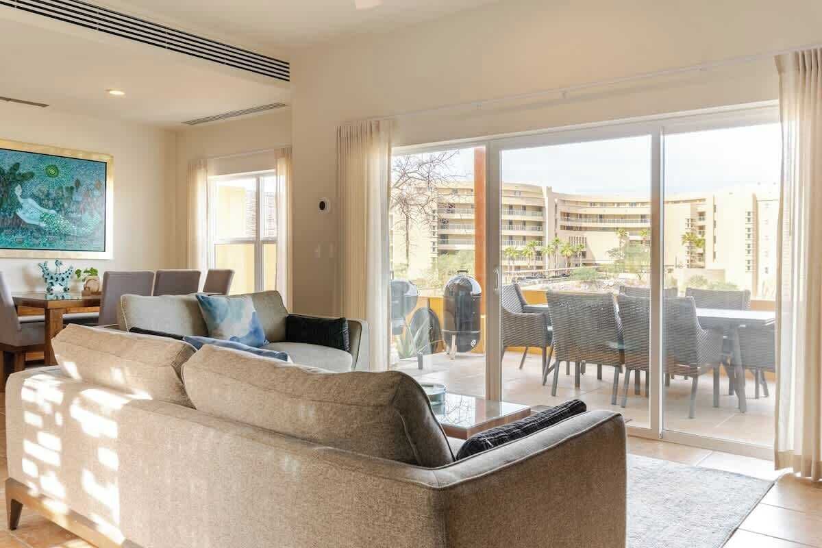 TV connectée, espaces bureaux