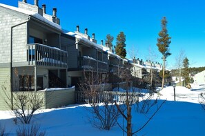 Exterior - Great ski condo near Winter Park (Fraser)