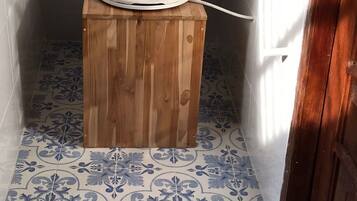 Shower, toilet paper