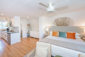 1 camera, ferro/asse da stiro, Wi-Fi, lenzuola