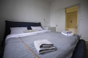 3 bedrooms, WiFi - Comfort for 4 guests in Liverpool (Kensington)