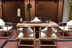 用餐
