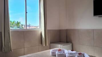 Phòng đôi Superior | Bộ đồ giường kháng dị ứng, nệm có lớp đệm bông, minibar