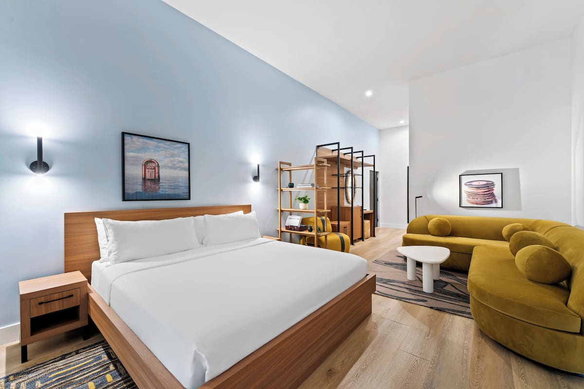 Premier Studio Suite, 1 King Bed, Balcony | 1 bedroom, pillowtop beds, in-room safe, individually decorated