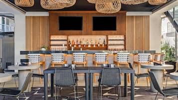Bar (in der Unterkunft)