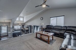 Smart TV, streaming services - Convenient Location Family-Friendly Locally Owned (Rapid City)