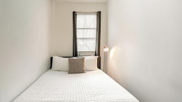 1 bedroom, iron/ironing board, free WiFi