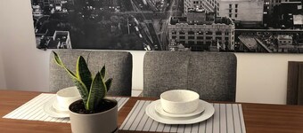 Route 40 -Spacious and modern House in Airport area 