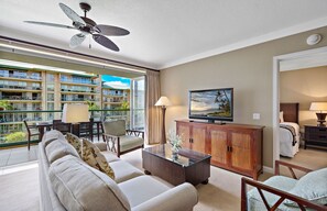 TV, DVD player, stereo - Maui Resort Rentals: Honua Kai - 4 Total Bedrooms, 4th floor Ocean AND West Maui Mountain Views (Lahaina)