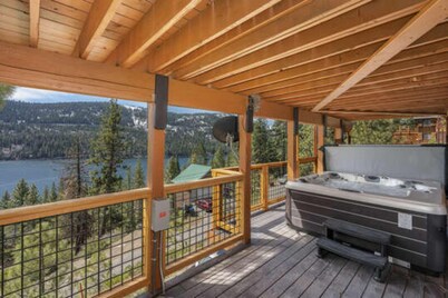 Lakin' it Easy by Tahoe Mountain Properties