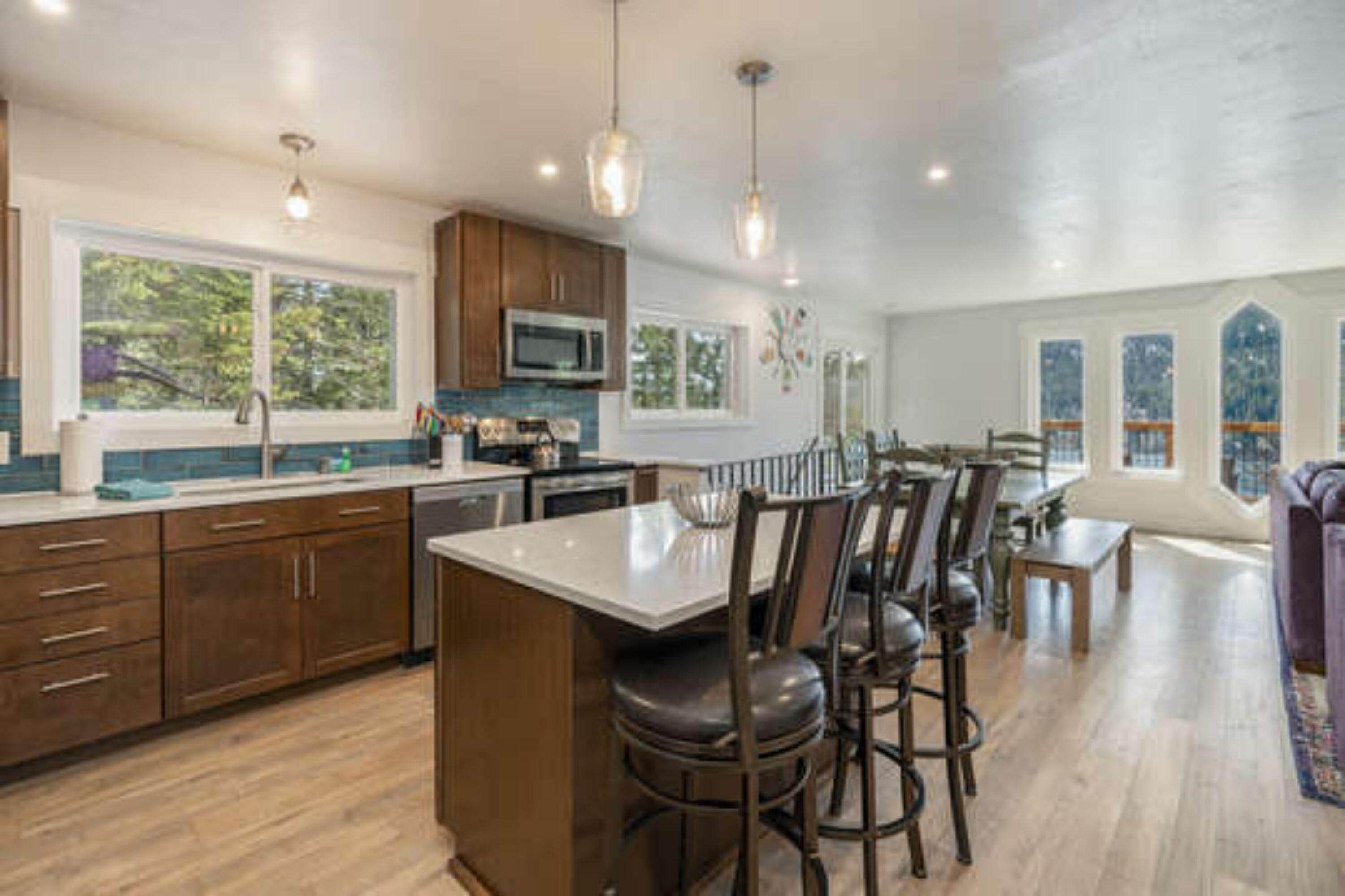 House, 4 Bedrooms | Private kitchen