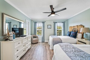 2 bedrooms, desk, iron/ironing board, free WiFi