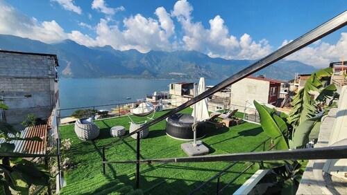 Suite 10 by Luxury Atitlan