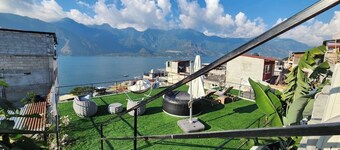 Suite 10 by Luxury Atitlan