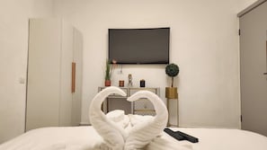 2 habitaciones, cuna de viaje, wifi gratis y ropa de cama