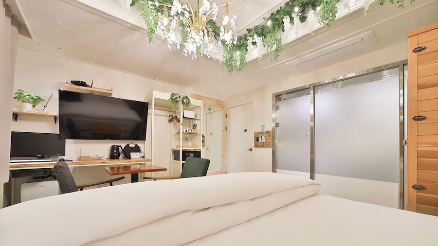 Hotel February Dongdaegu