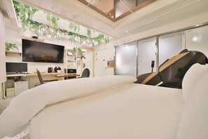 Premium Suite massage chair | Décoration personnalisée, ameublement personnalisé, Wi-Fi gratuit