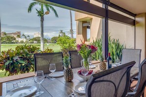 Outdoor dining - Kaanapali Royal B-102 - Remodeled:  “Sale” into Whale Season with Reduced Rates! (Lahaina)