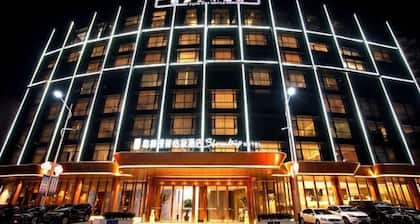 Greenman Lv Yijia Hotel
