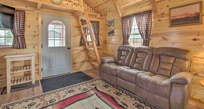 Cozy Augusta Cabin w/ Grill - Walk to Main St