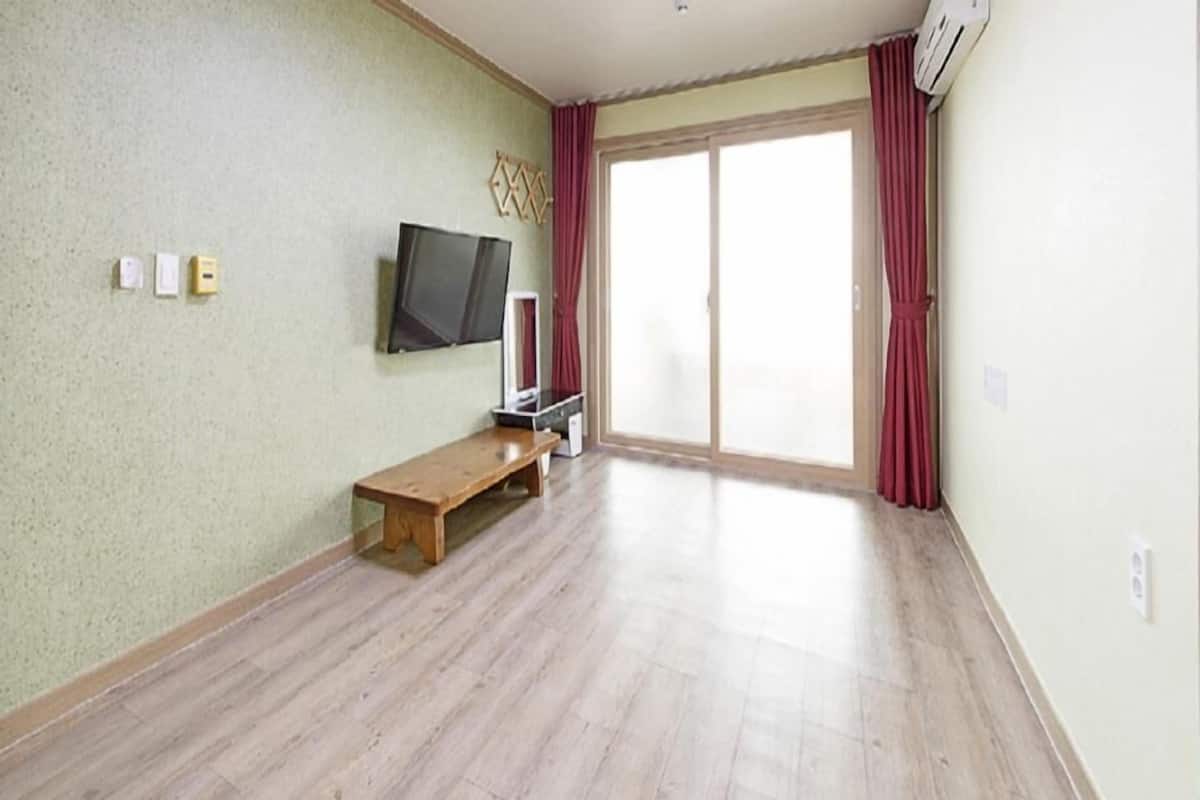 1 bedroom, free WiFi